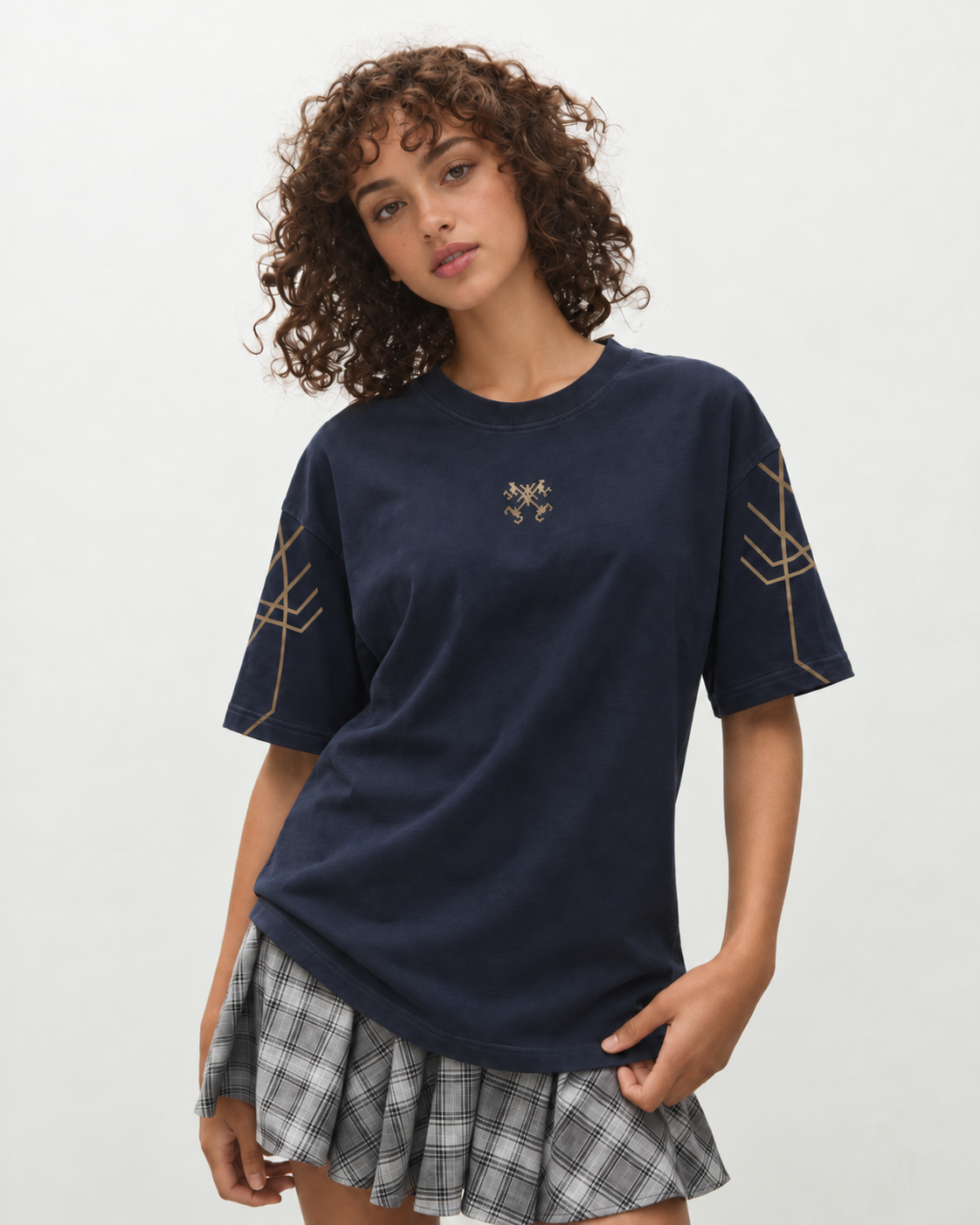 Gilded Sight T-Shirt ( Pre-Order : Shipped 20/12)